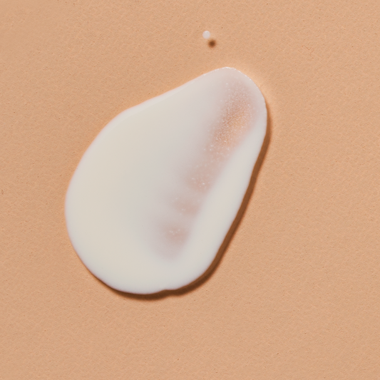 Colorescience No-Show Mineral Sunscreen SPF 50 sheer untinted texture swatch